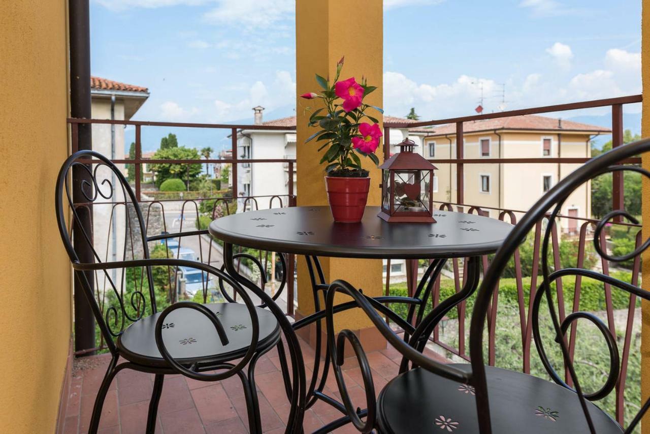 Ferienwohnung Ortaglia A2 Torri Del Benaco Exterior foto