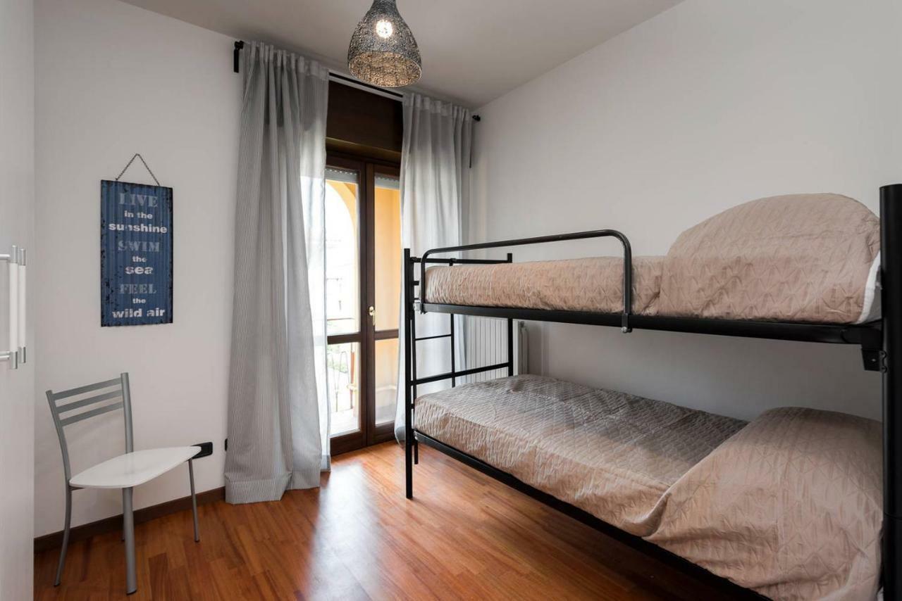 Ferienwohnung Ortaglia A2 Torri Del Benaco Exterior foto