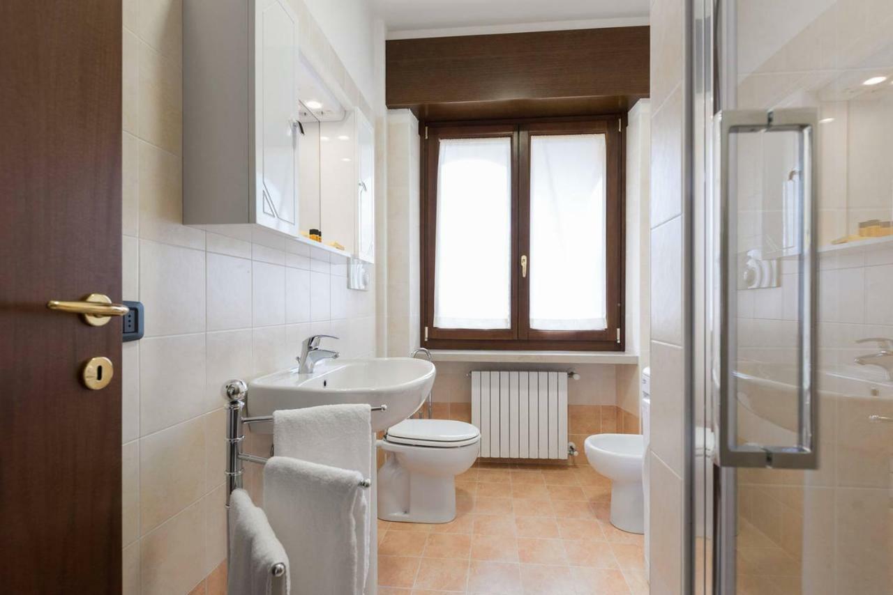 Ferienwohnung Ortaglia A2 Torri Del Benaco Exterior foto